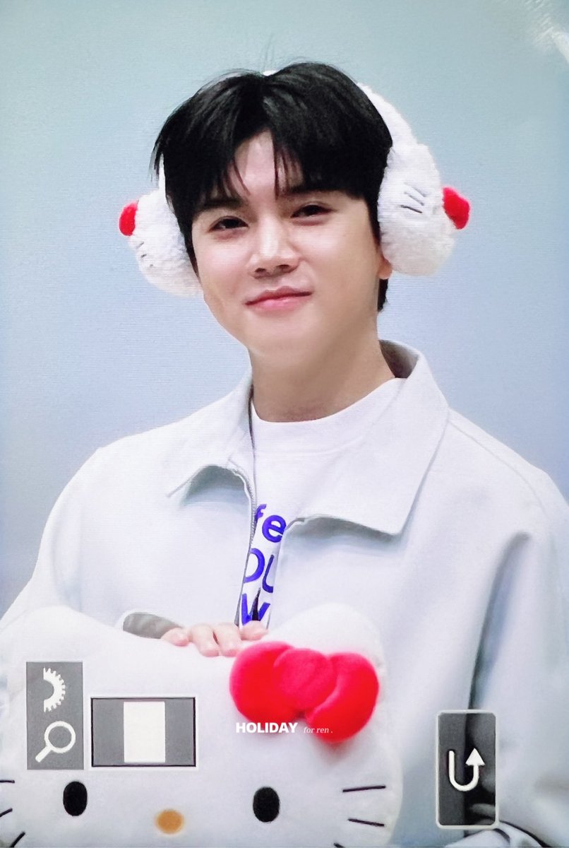 1103holiday's tweet photo. 240114 (키티)얼굴안보인다고 까불었다가 키티엔딩.....민기야 미안 
#렌 #최민기 #REN #CHOIMINGI https://t.co/pEEPFy2qOZ