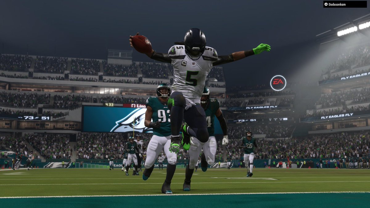 SeahawksFML's tweet photo. Takeoff enters the Matrix as he puts up 6TDs vs the eagles
@FMLReport https://t.co/LIlzy17uzG
