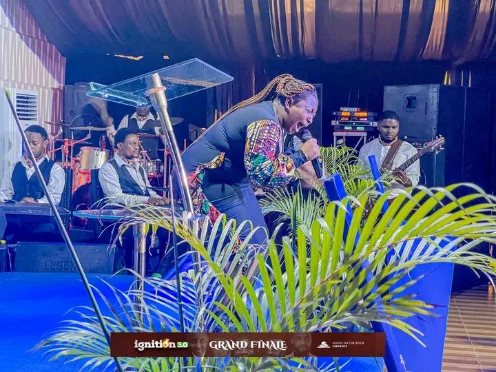hotrumuahia1's tweet photo. |MINISTER IJEOMA NEWLIGHT|
To the glory of God, there are great voices from this house. Min. Ijeoma Newlight is a great minister in worship and spirit lifting songs.
#IjeomaNewlight
#Ignition3
#Unstoppable
#Grandfinale
#Hotrumuahia
#hotr
#Hotronline https://t.co/uTmhi5pjo4
