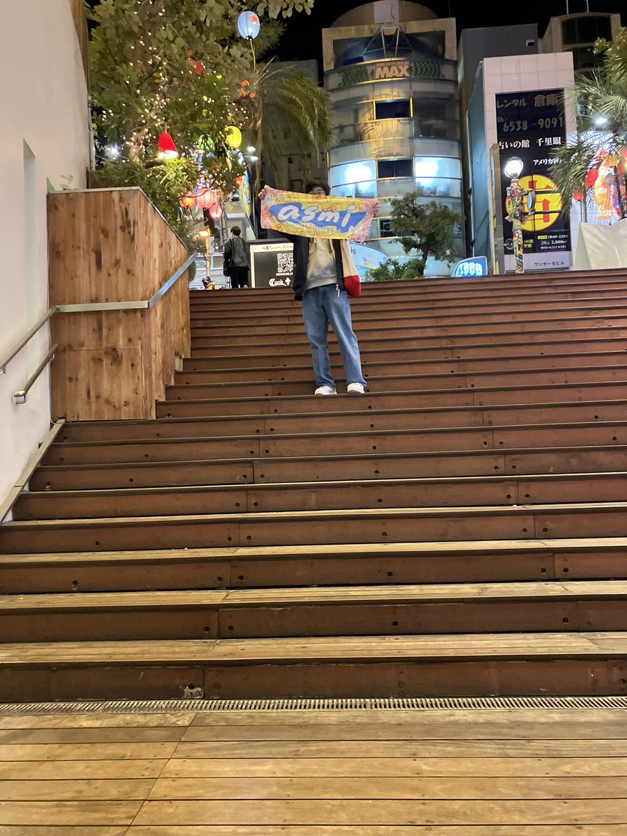 haru_to1211's tweet photo. ほんとに最高だった!!コレサワさんも最高すぎる!!asmiちゃんのライブ次は2月ファンクラブのライブかな
#Megic @asmi__official https://t.co/vcwL5zSXPe