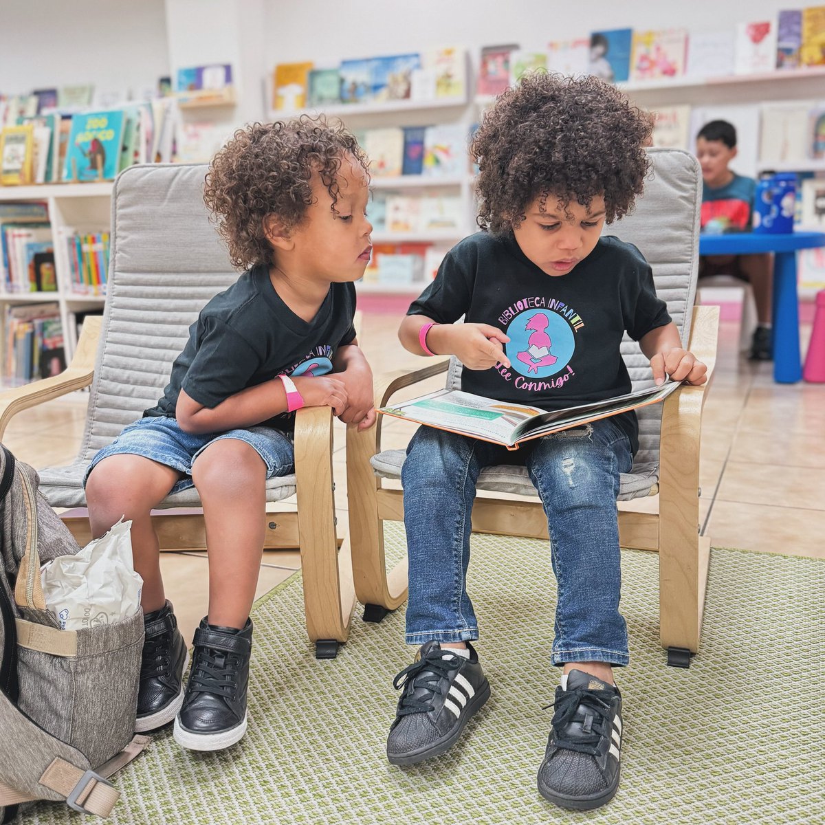 Lee conmigo! abre biblioteca infantil en San Patricio Plaza - Primera Hora