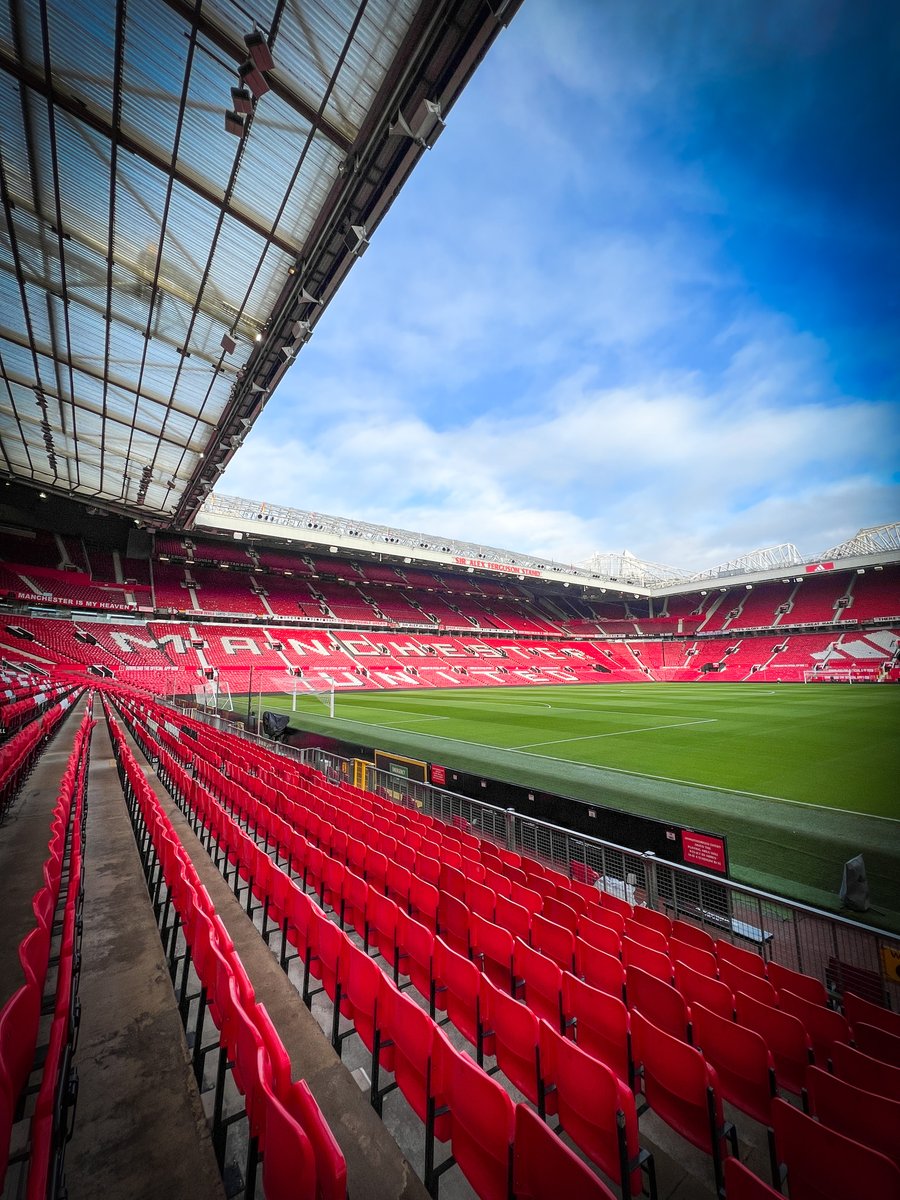 Sunday service. 

#MUFC || #MUNTOT