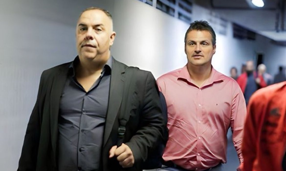 FRubronegros's tweet image. Com o objetivo de negociar pessoalmente por #LuizHenrique e #MatíasViña, #Braz e #Spindel viajam à Europa neste domingo. O primeiro compromisso dos dirigentes do #Flamengo será na Espanha. Depois, os cartolas rubro-negros partem rumo à #Itália. 

🗞️ GE 
📸 Gilvan de Souza | CRF