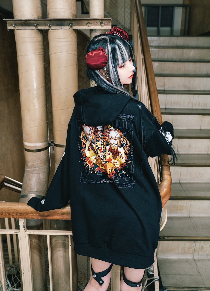 【ニディガ展2（ツー）グッズのお知らせ】 アイテム画像に実物の写真が登場！ TシャツやロンTなども写真追加し、実際の着用イメージをご覧いただけ ...