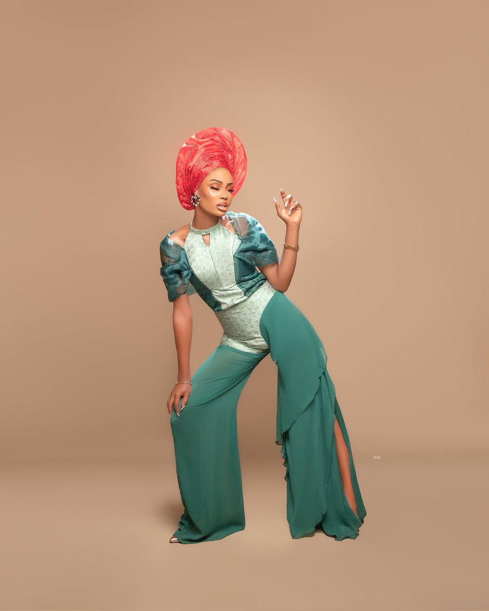 AcePhotographyOfficial_ tweet media