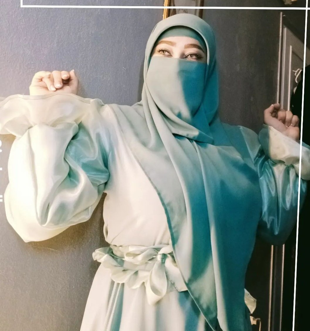 raghad_ada's tweet photo. صباح الورد والياسمين علي احلى متابعين 🌹
#القبض_على_حاتم_النجار 
#صبح_عليها_بالخير 
#قدها_يالأبيض 
#صبح_عليها_بالخير https://t.co/1nrecJK2pB