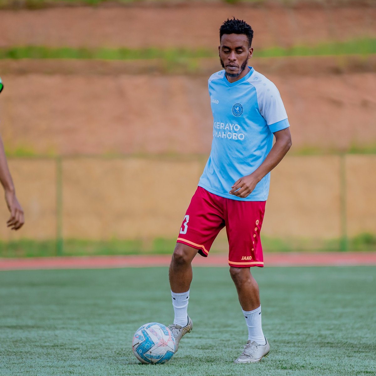 policefcrwanda's tweet photo. Warm Up ✔️
⏭️⏭️ Kick-Off in 15 Min
#SUNPOL https://t.co/vUzK2CP8yX