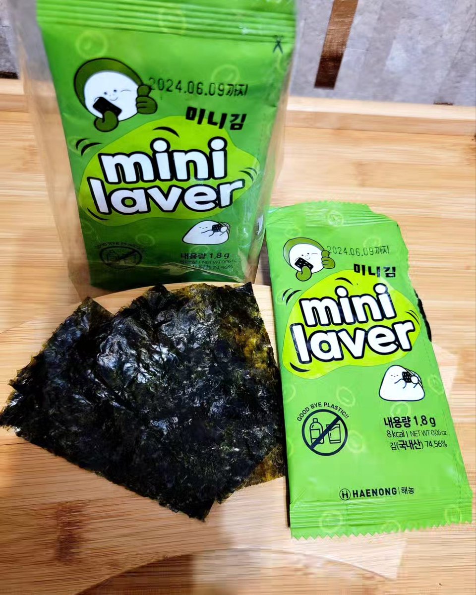 blastkat's tweet photo. #Sponsored by Momentum_k_seafood_pavilion #kseafoodpavilion #koreanseafood
Haenong Mini Seaweed Laver has a lightly crisp texture & a distinct savory flavor. It's good on its own. I enjoy them out of the packet.
#amazonfood #kseafood #kseafoodpavilion #08liter #08L https://t.co/MADFLloSIR