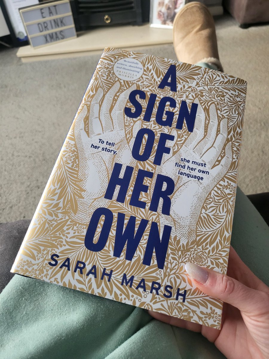 Chicken cooked, dog walked, 6k run finished, strength workout complete & I've freshened up with a bath. Now to eat lunch and relax for the afternoon. Going to keep reading #asignofherown I'm a quarter of the way through and thoroughly transfixed by it all. @SarahCMarsh @Squadpod3