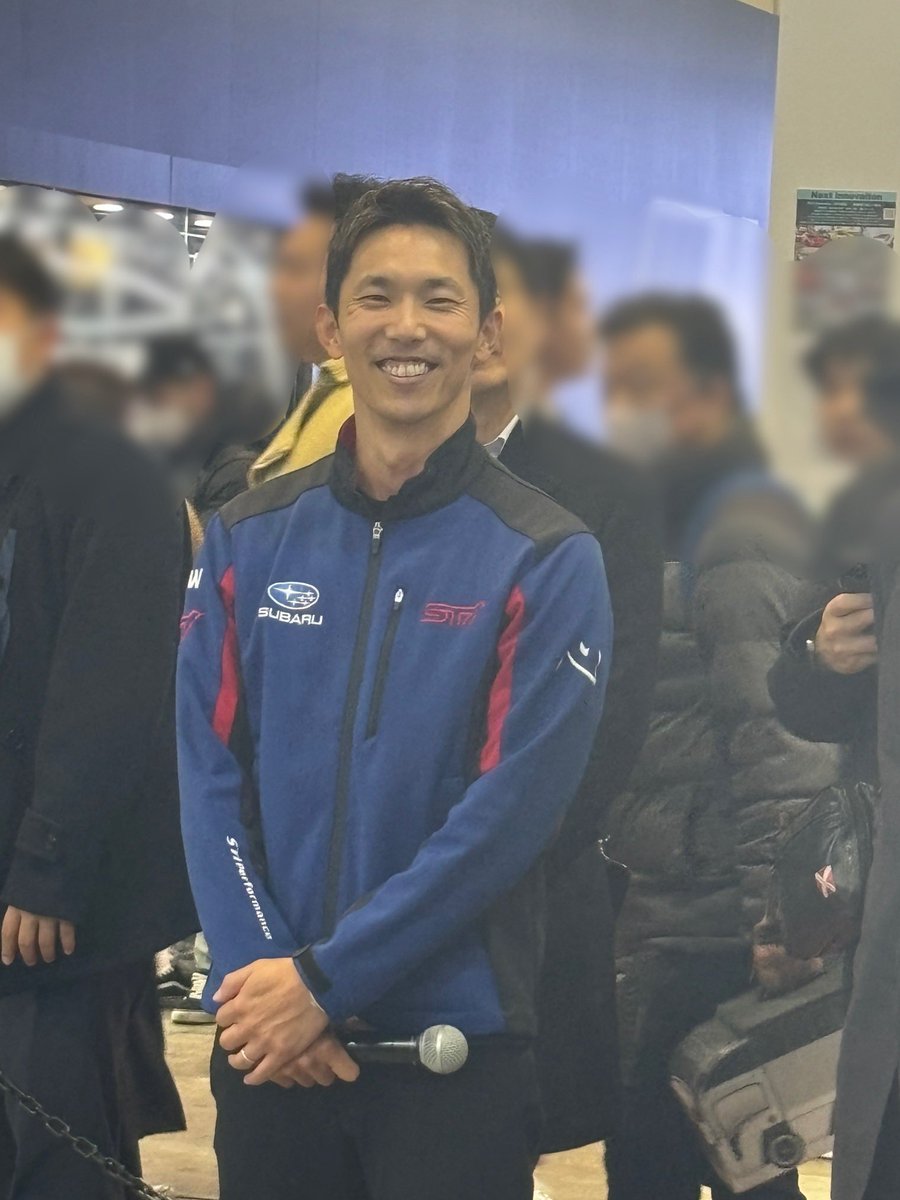 hidekunBRZ61's tweet photo. ✨東京オートサロン2024✨
今年1発目はオートサロンに行ってきました！
英輝くんにも会うことができて幸せな1日となりました☺️
次は2月モータースポーツジャパンかな🤭 https://t.co/yLw3RgolqP
