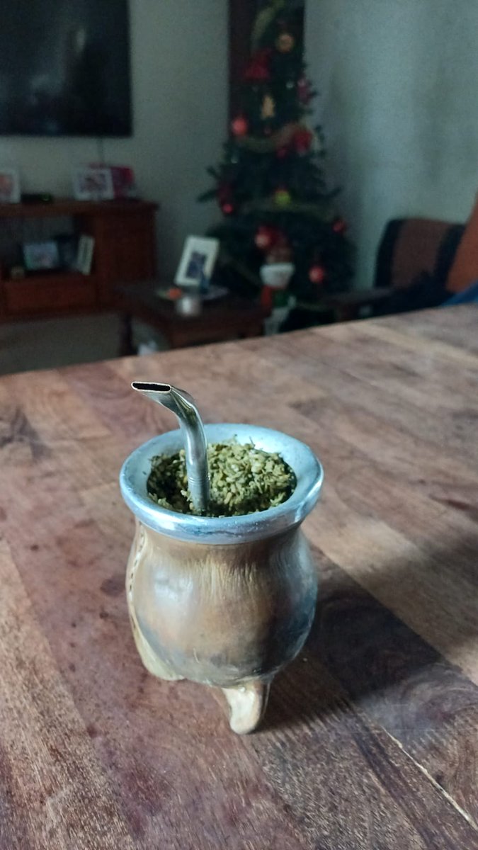 MaritoAG05's tweet photo. #estefinde BUEN DIA GENTE LINDA, LOS VEO SIEMPRE, EL DOMINGO EN MI DÍA FRANCO, ABRAZOS P/TODOS UDS. @todonoticias  (M@rito) https://t.co/WPvKZoKFZj