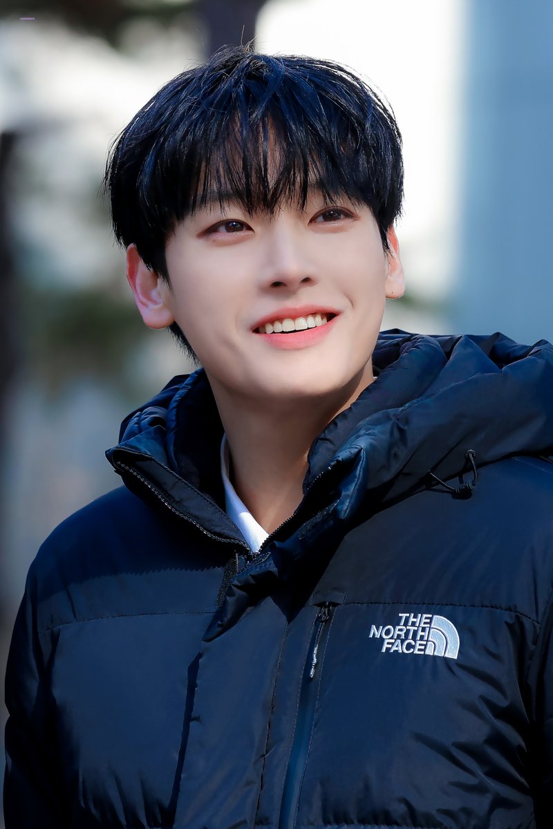summer930712's tweet photo. 240113
비보라 막방까지 놀아줘서 고마워ㅎㅁㅎ 

 #SF9 #에스에프나인 #인성 #INSEONG
@SF9official https://t.co/O8lEPRuLAB