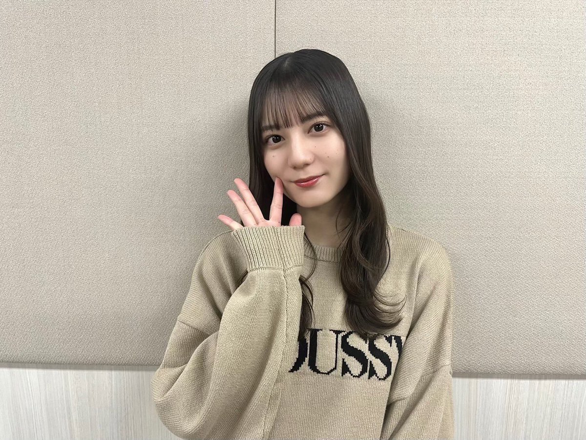 この後、22:00頃〜小坂菜緒がSHOWROOM配信をスタート致します? ぜひ 