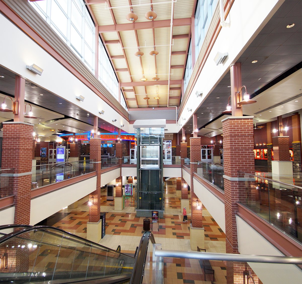 Due to the ongoing inclement weather conditions, the shopping center will remain closed for today. Stay safe!