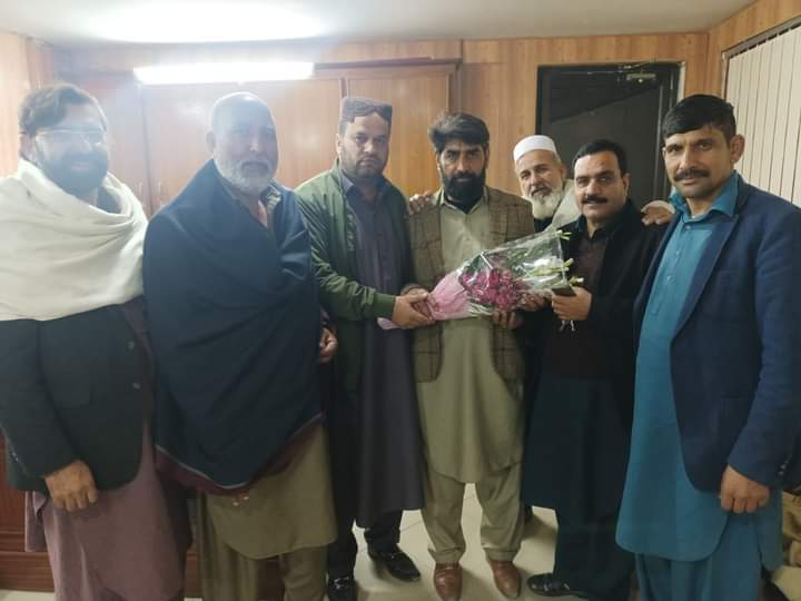 عبدالغفور خان جدون پی ٹی ائی چھوڑ کر اپنی برادری سمیت پاکستان مسلم لیگ نواز  میں شامل ھو گئے
#PMLN