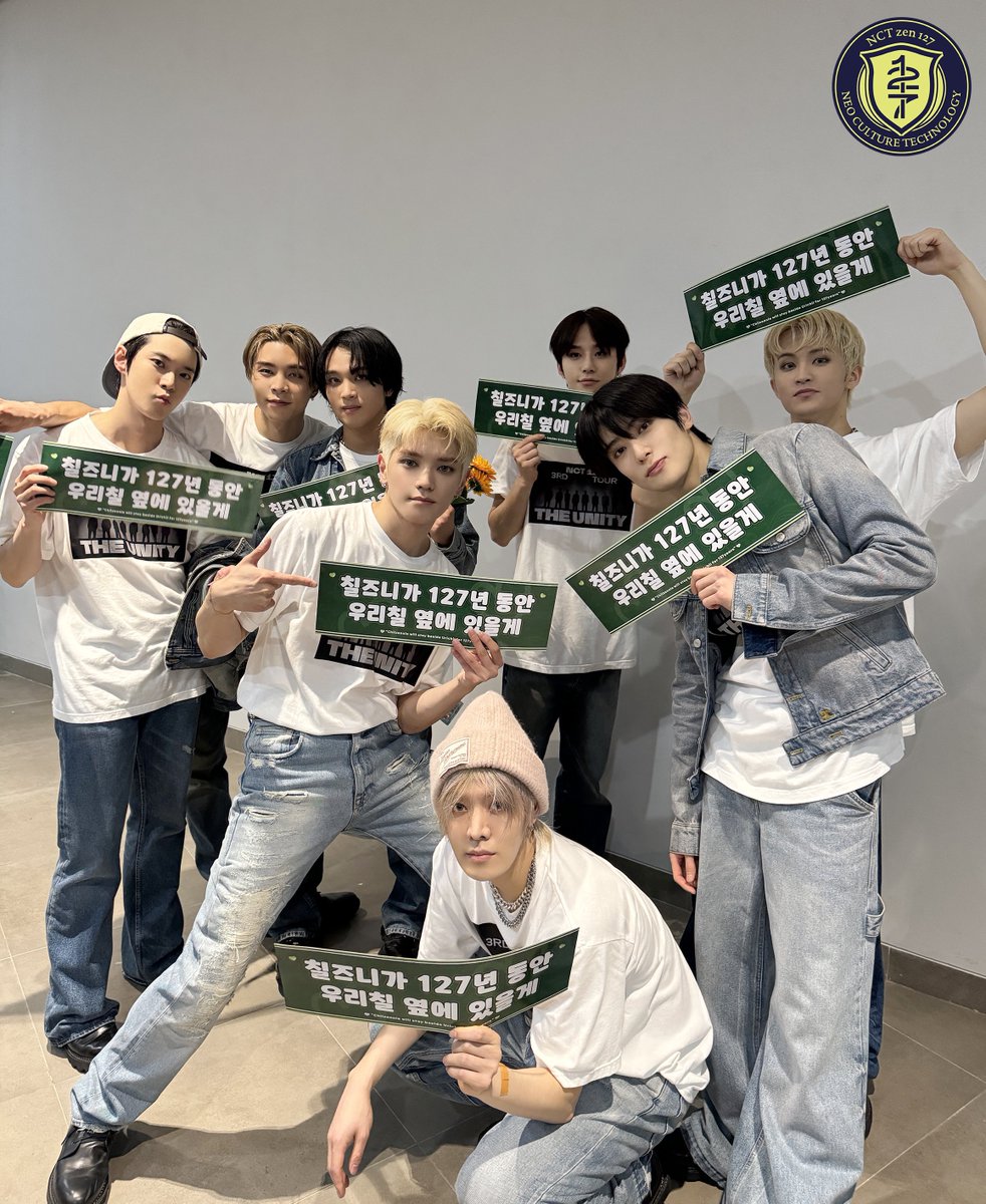 NCT127Project's tweet image. THANK YOU URICHIL, THANK YOU CHILZENNIE 🙌🏻🔥

Our Hand Banner Project successfully made it to NCT 127💚

#NCT127 @NCTsmtown_127 
#NEOCITY_THE_UNITY_JAKARTA