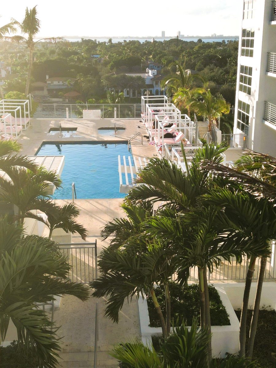 GrandBeachMiami's tweet photo. Discover the ultimate spot to unwind at #grandbeachmiami by visiting our 7th floor tranquility pool. https://t.co/FNukLkXQh0
#gbhmoments #viewsfordays #poolside #miamipools #tranquilitypool #viewsfordays #miamishines #foundinmiami #miamiandbeaches #miamiskyline #cabanalife https://t.co/xjEfO5x95F