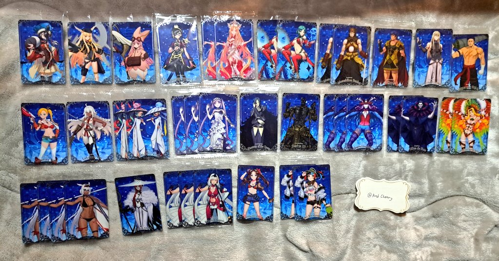 AndCheary's tweet photo. 交換、譲渡
FGO　ツインウエハース

譲:ギルガメッシュ、斎藤一、岡田以蔵、シャルルマーニュ、術クーフーリン、オデュッセウス、アーサー、モリアーティ、マンドリカルド、魔王信長、ダヴィンチ、水着BB、水着ニトクリス、シークレット、スカディ、ヘラクレス、陳宮、プロトマーリン等　画像1～3→ https://t.co/HdILmlHkav