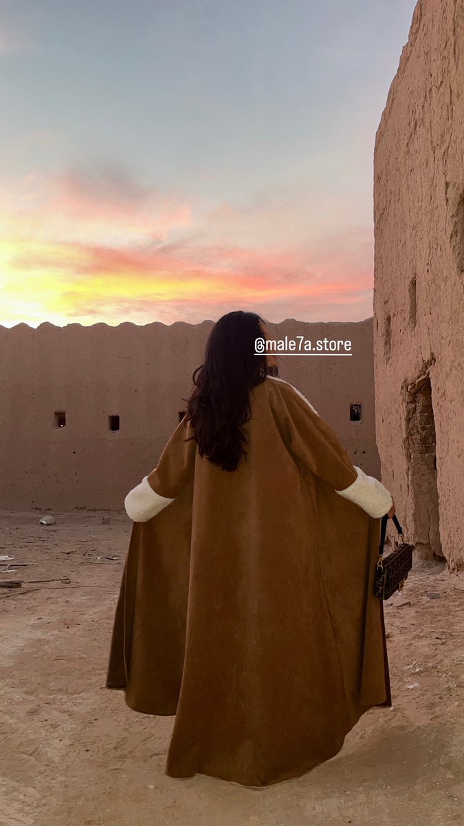 Male7astore's tweet photo. عبايه/فروة قصة كلوش 
شامواه مبطن بجوخ مع فرو ايطالي 🤎

متوفرة بالموقع الإلكتروني 
https://t.co/M8OQhwyuWy https://t.co/zxTBAYrY6l