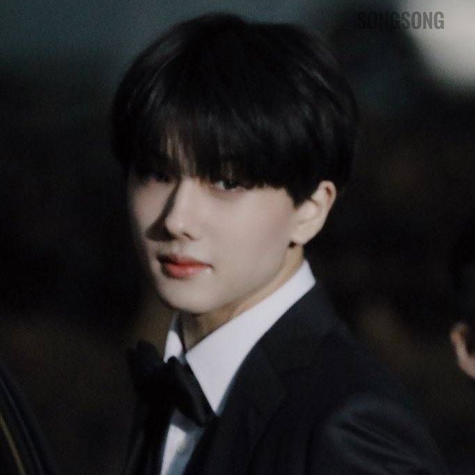 s0_0b0211's tweet photo. 지성이 진짜 잘 컸다… https://t.co/8enXcUkgdd