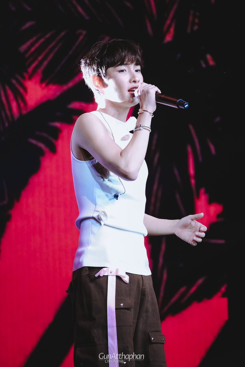 240113 NANNING FM 4P
是我们的舞台上最耀眼的宝贝~
#GunAtthaphan #กันอรรถพันธ์ 
#GunMiracleMomentFM