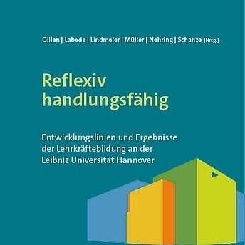 HelenePachale's tweet photo. Im Dezember 2023 endete die "Qualitätsoffensive Lehrerbildung". In dem Sammelband "Reflexiv handlungsfähig" werden die mit dem Projekt verbundenen Reforminitiativen an der @UniHannover dokumentiert. In Koop. mit tollen Kolleginnen durfte ich 2 Beiträge für diesen Band schreiben. https://t.co/rgeAlBF8IL