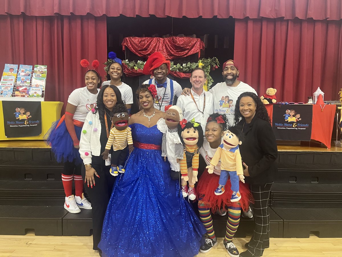 Nannie, Neddie, and Friends visited School No. 2 this week. They used literature, music, and puppetry to share their positive message with our younger students. @LPS #Happiestschoolinamerica #SchoolNo2ROARS