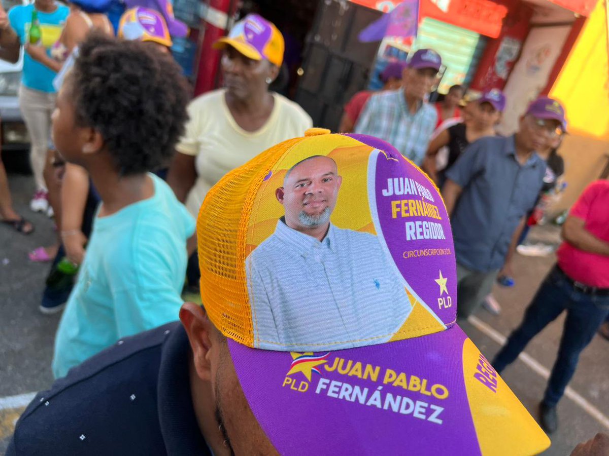 Pablo_Fdze's tweet photo. El Barrio #27DeFebrero se desbordó en apoyo contundente a nuestro próximo Alcalde @DomingoContreras_ y claro a su Regidor #PabloFernandez.

¡Vamos a GanAr! ¡El Distrito es de Domingo!

#DomingoAlcalde #MiAlcalde #PabloFernandezRegidor https://t.co/DfJUSAqOY9