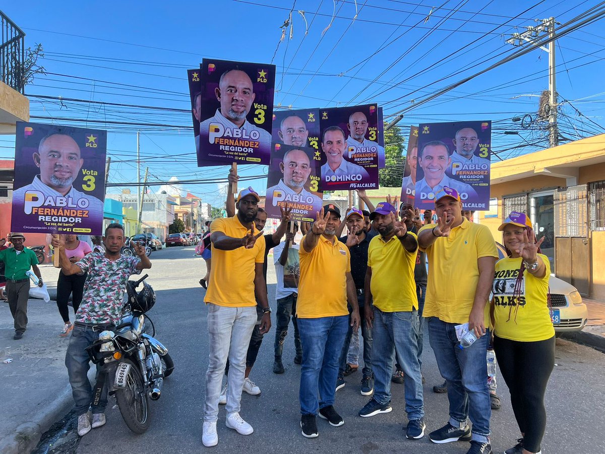 Pablo_Fdze's tweet photo. El Barrio #27DeFebrero se desbordó en apoyo contundente a nuestro próximo Alcalde @DomingoContreras_ y claro a su Regidor #PabloFernandez.

¡Vamos a GanAr! ¡El Distrito es de Domingo!

#DomingoAlcalde #MiAlcalde #PabloFernandezRegidor https://t.co/DfJUSAqOY9