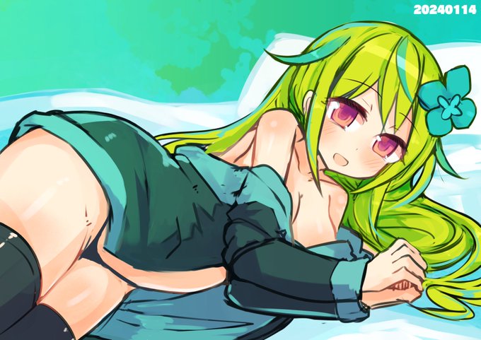 デカキミドリさんのメガネなし差分も上げておきます 