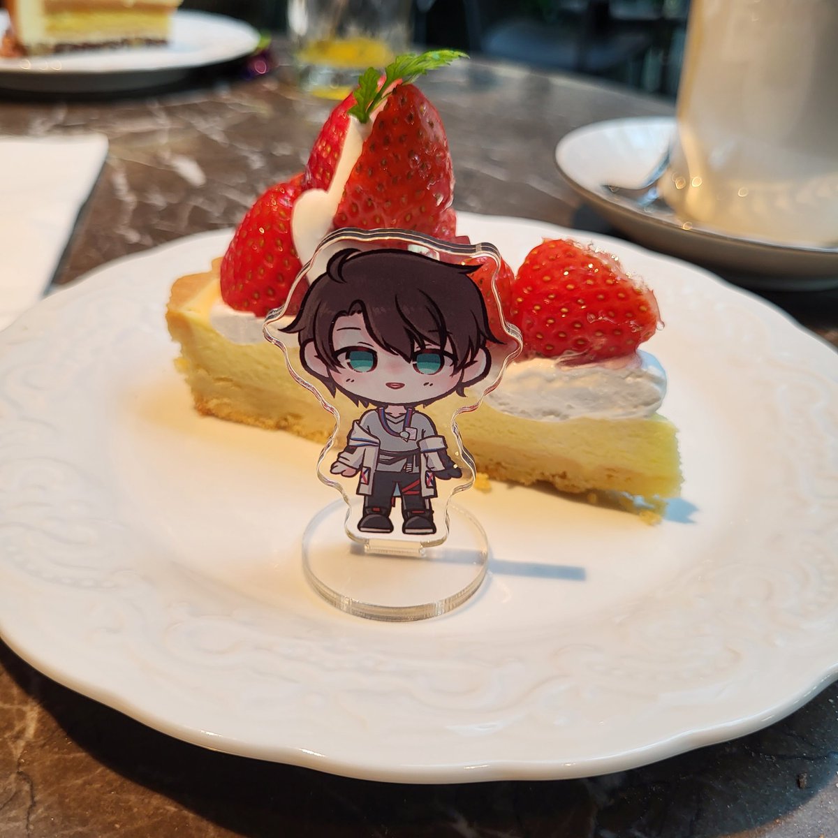 AsadaSundae's tweet photo. 今日麻田感覺好左好多所以同 @sakakibaranaru 同 @Bo_GaRRR67 去左食lunch dayo🍦✨
最後食果份cake麻田幾鍾意✨
但係你地兩個偷咗麻田粒士多啤梨щ⁠(⁠゜⁠ロ⁠゜⁠щ⁠)
下禮拜應該可以繼續努力直播！💕 https://t.co/kKO0tR52LR