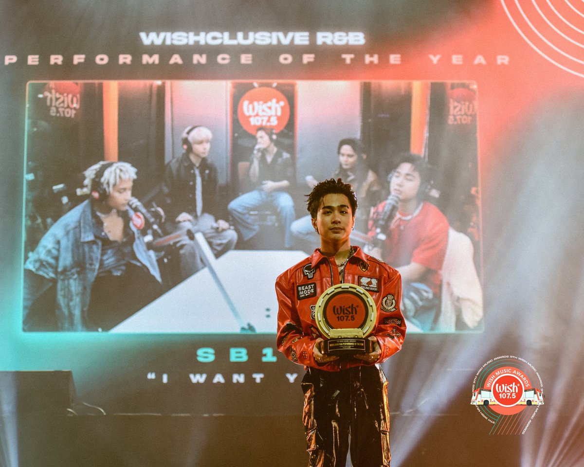 LOOK: <a href="/SB19Official/">SB19 Official</a> wins Wishclusive R&amp;B Performance of the Year for "I WANT YOU." Josh Cullen is accepting the award on behalf of the group.  

#9thWishMusicAwards