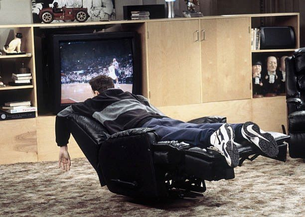 ChandlerBing_12's tweet photo. Sunday mood: Chandler Bing https://t.co/LPJiKazwua