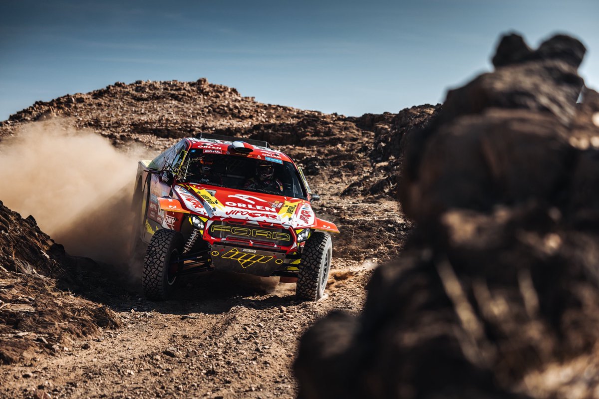 ProkopOfficial's tweet photo. P12 today and P6 overall but what a crazy start into second part of @dakarrally with Stage 7! π°π€― Shrek made some troubles from the half of the stage so we are happy to be in the finish after nearly 500 racing kms today!
@TeamORLEN
#mpsports #martinprokop #goshrek #teamorlen https://t.co/xai602ZQJT