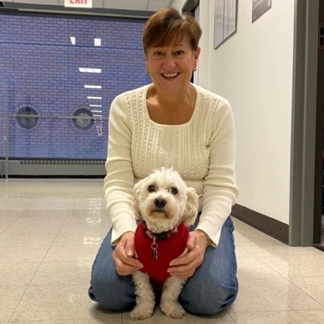 UBGSE's tweet photo. Happy #NationalDressUpYourPetDay from #UBGSE Academic Advisor Louise Lalli and her dog Milo! ๐๐ถ
#UBuffalo #DogsOfBuffalo #BuffaloNY https://t.co/3ywQfQotKp