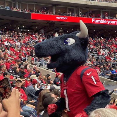 HulkHoganEar's tweet photo. #NewProfilePic https://t.co/ehGjhcgwk0