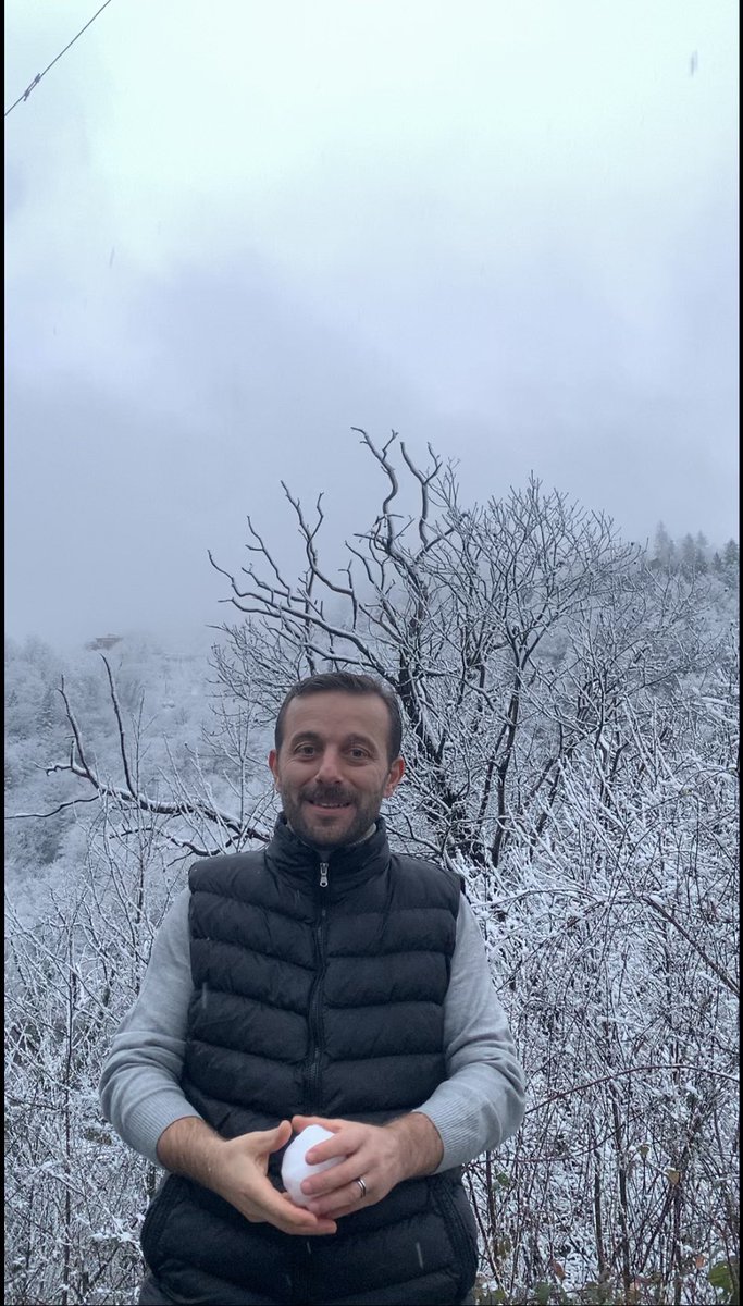 Kalandarınız kutlu olsun🌼🌼

Zemheri ,Üzüm ayı
Sığırkoyan, Kalandar 
Kalandar bir başkadır 
Onda bir keramet var

Κάλαντα καλόν Χρονίαν, κόρ' έλα ας φιλώ 'σε μιαν ..
Κάλαντάρ' τς και νέον έτος, κόρ' θα παίρω 'σε 
ο φέτος..

Χρόνια πολλά και Καλό Καλαντάρι να έχουμε!!

#kalandar