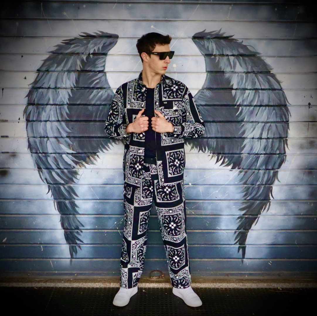 tommy_rosa04's tweet photo. 🦅🦅🦅

#foto #fotografia #fotografie #photo #photos #photography #photoshooting #shootin #shooting📷 #shooting_time #immagine #immagini #image #images https://t.co/7Nz6Xxkesu