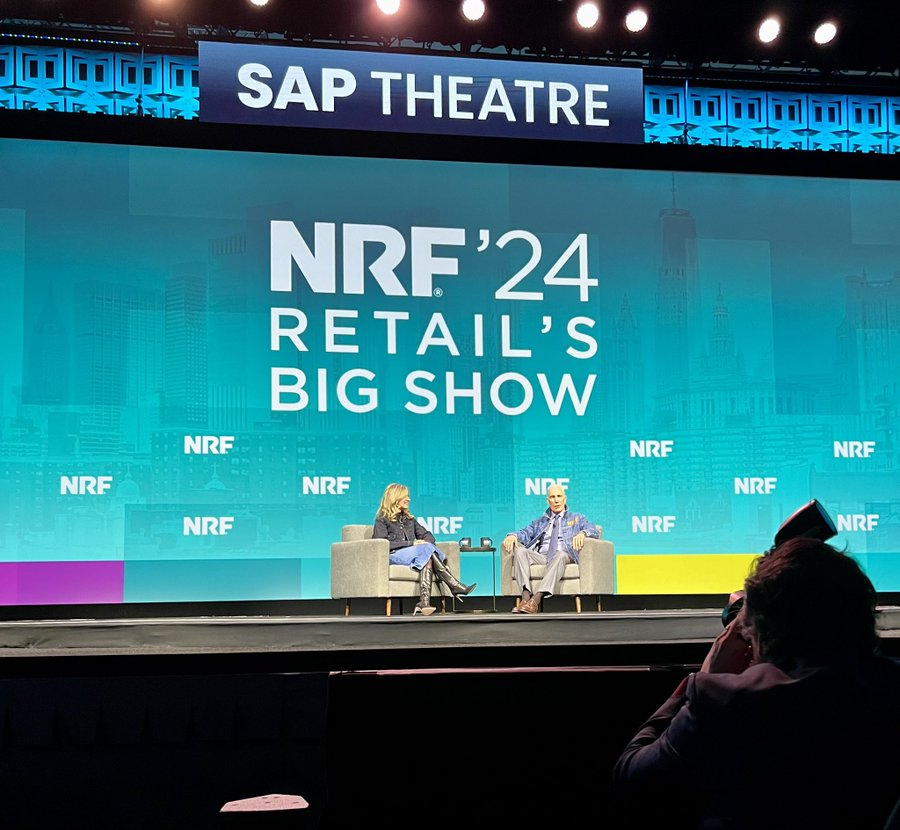 #MichelleGass @LeviStraussCo  

1) You need a strong brand or it's going to be tough
2) Consumer at center of everything
3) Innovation
4) Always think omnichannel
5) Purpose & values
6) Take care of people - frontline & community

#NRF2024 
@NRFBigShow
 @knoxkeith @ceoTCB