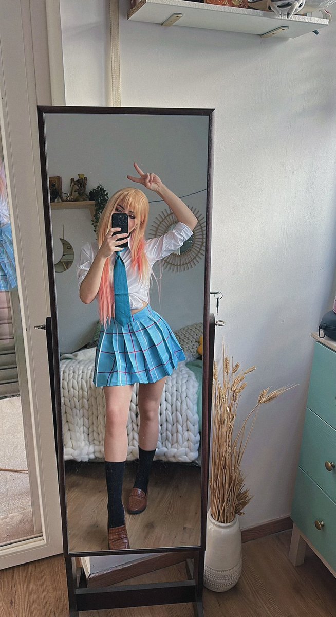 Daisy Cosplay tweet media
