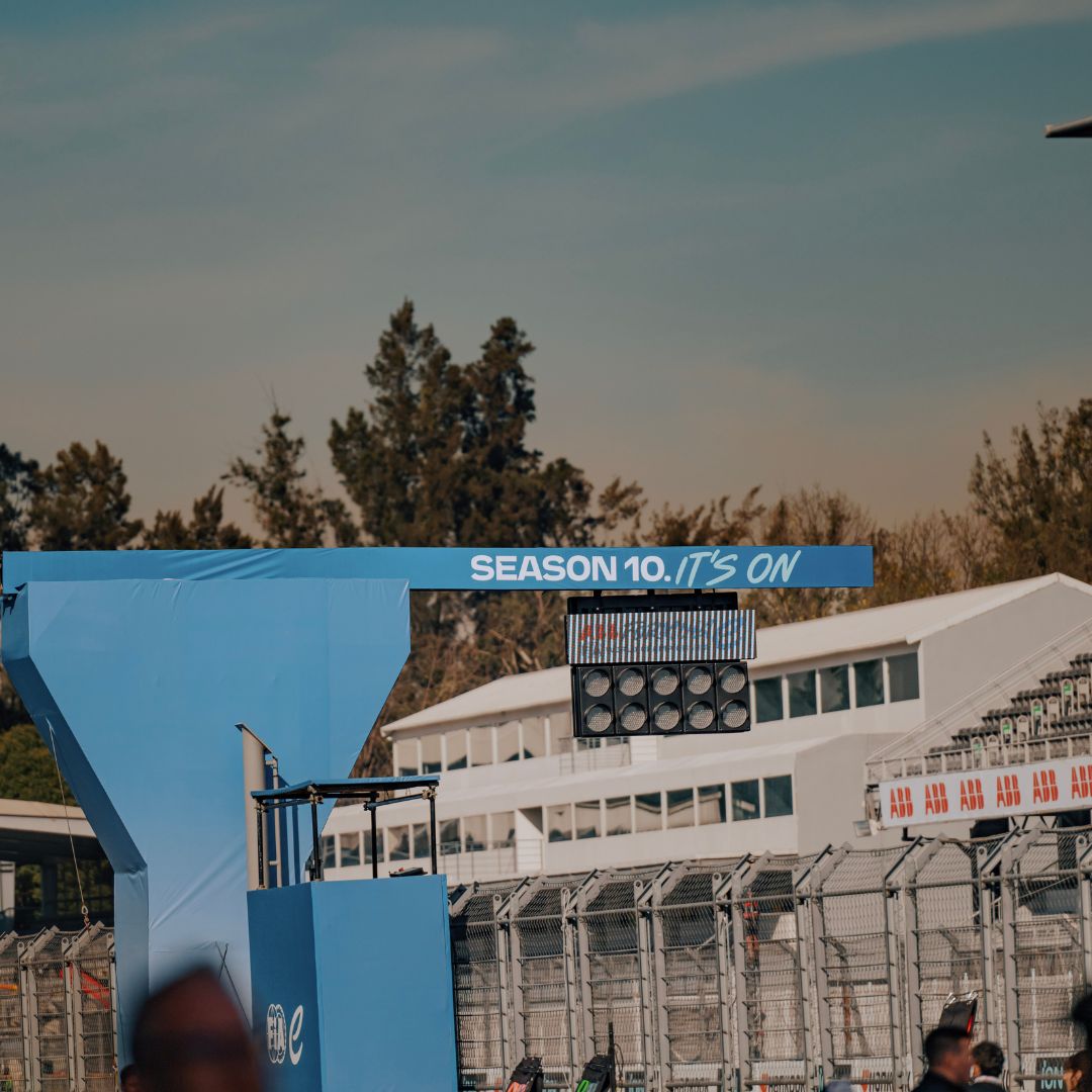 Huge congrats to Pascal Wehrlein and the TAG Heuer Porsche Formula E Team for their dominant performance at the Mexico City E-Prix! 🏆
 
Feeling more amped than ever to fuel this incredible journey throughout 2024.🏁
 
#TAGHeuerPorsche #CatoNetworks #WeAreSASE #ITdriver