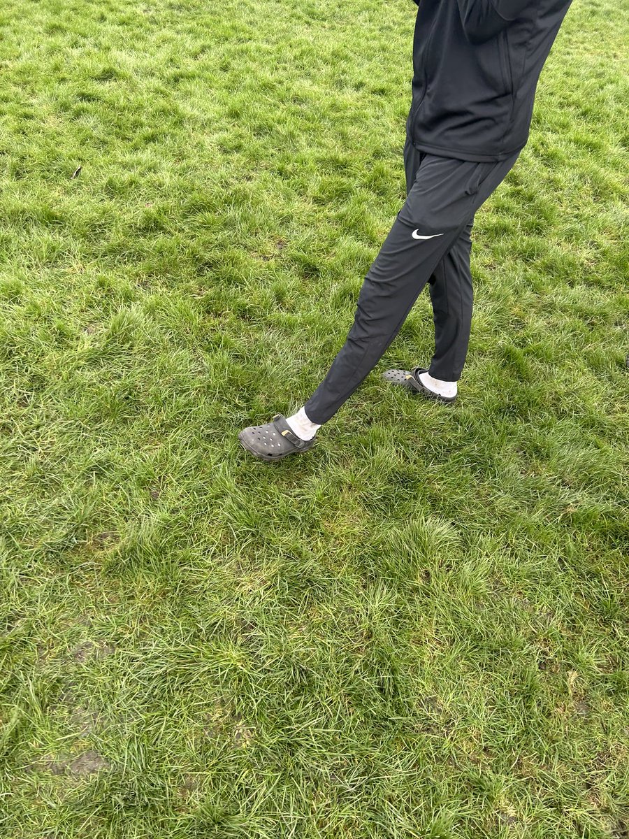Colin 1-3 <a href="/KivetonParkFC/">Kiveton Park FC</a>. Similar story to last week started brilliantly and took the lead in the first half. Have to get out of the awful habit of dropping our heads when we concede. 

⚽️Captain fantastic Josh Dobson😍

MOTM - Will Bates 
Donkey - Dec - see image attached. 
#UTC