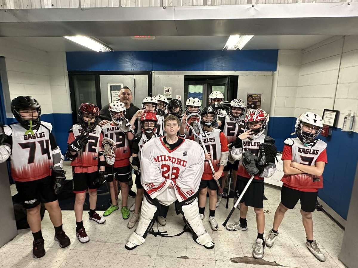 MHSLacrosse_'s tweet photo. Another strong box season in the books - Fun weekend in Michigan competing with the boys.

Proud of our 5/6, JH, HS B, and HS A teams who’ve put in work developing in the box this winter, and representing Milford well the whole way.

Excited to get back to work this Spring 🦅 https://t.co/j3NQ7TzvVX