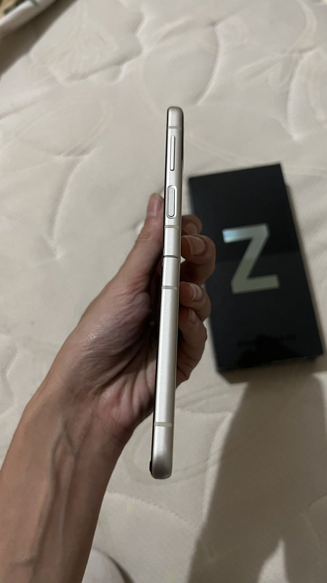 Clingydemon tweet media