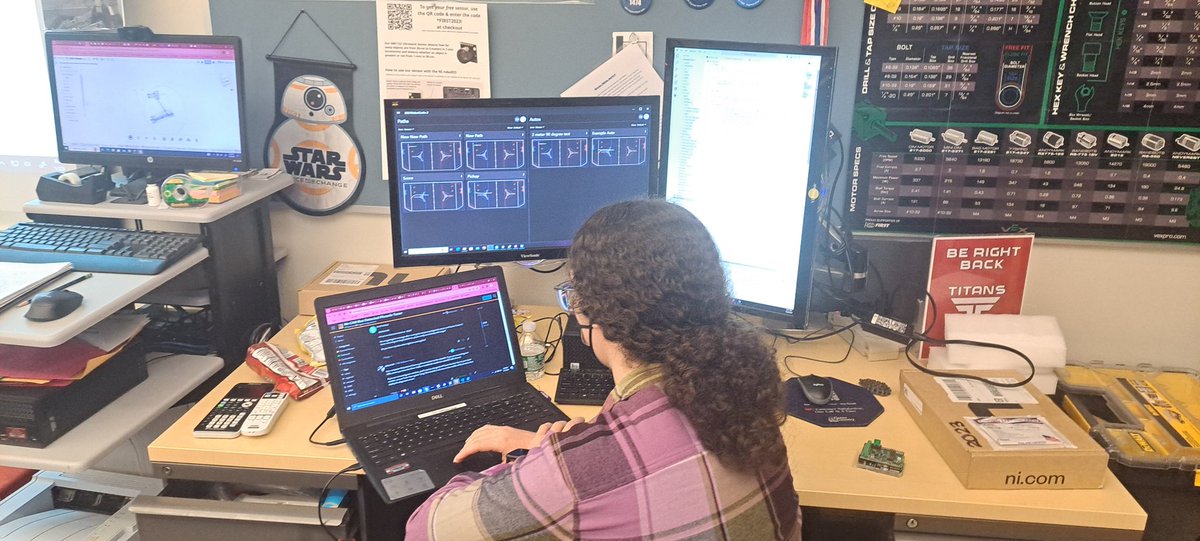 With only 5 weeks left, the Titans are turning up the 🔥!

 #crescendo #firstinspires #omgrobotics