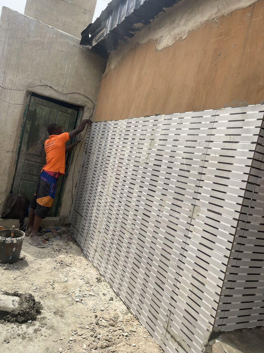 Halal_Match's tweet photo. ANAMBRA MOSQUE UPDATE!!!

our NGO @HalalFound is at Anambra state, Ogbaru LGA KARA to renovate their Friday Mosque. Hasumiya and inside mosque tilling completed… we need your donations to help our Igbo brothers in renovating their mosque. We still need to complete outside tilling, carpet, screeding, painting and sound system. 

Amount Needed: N2,200,000 
Amount raise= N669,000
Amount Spent= N571,000
Amount at Hand= N98,000
Shortfall= N1,531,000 
No amount is too small, retweet pls 🙏🏽
Contact: +2348027049240

Account Name: Halal Foundation
Acct Number: 0565388358
Bank Name: Gtbank