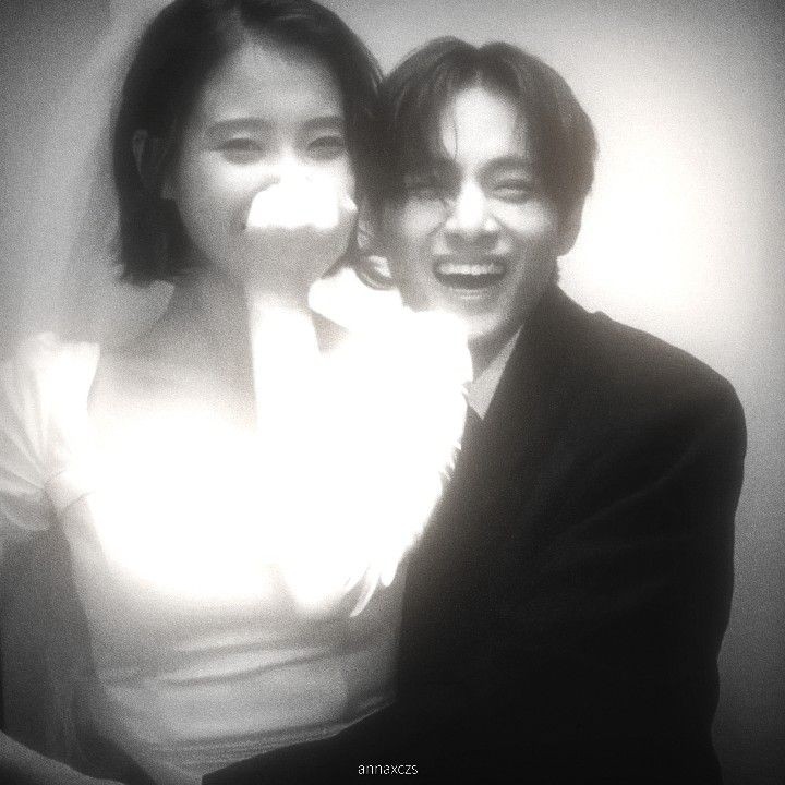 fallingseongz's tweet photo. sem trapaça! você está estrelando um filme com a sua última celebridade que salvou em sua galeria. a última música que você ouviu é o título. quem e qual é? 

SOCORRO O FILME IA SER INCRÍVEL 🗣️🗣️🗣️🗣️🗣️ https://t.co/sqHCl5Xj1q