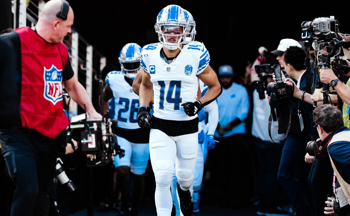 .@Lions WR @amonra_stbrown has passed @calvinjohnsonjr (211 in 2011) for the most receiving yards a Lions player has produced in a single postseason. #AllGrit