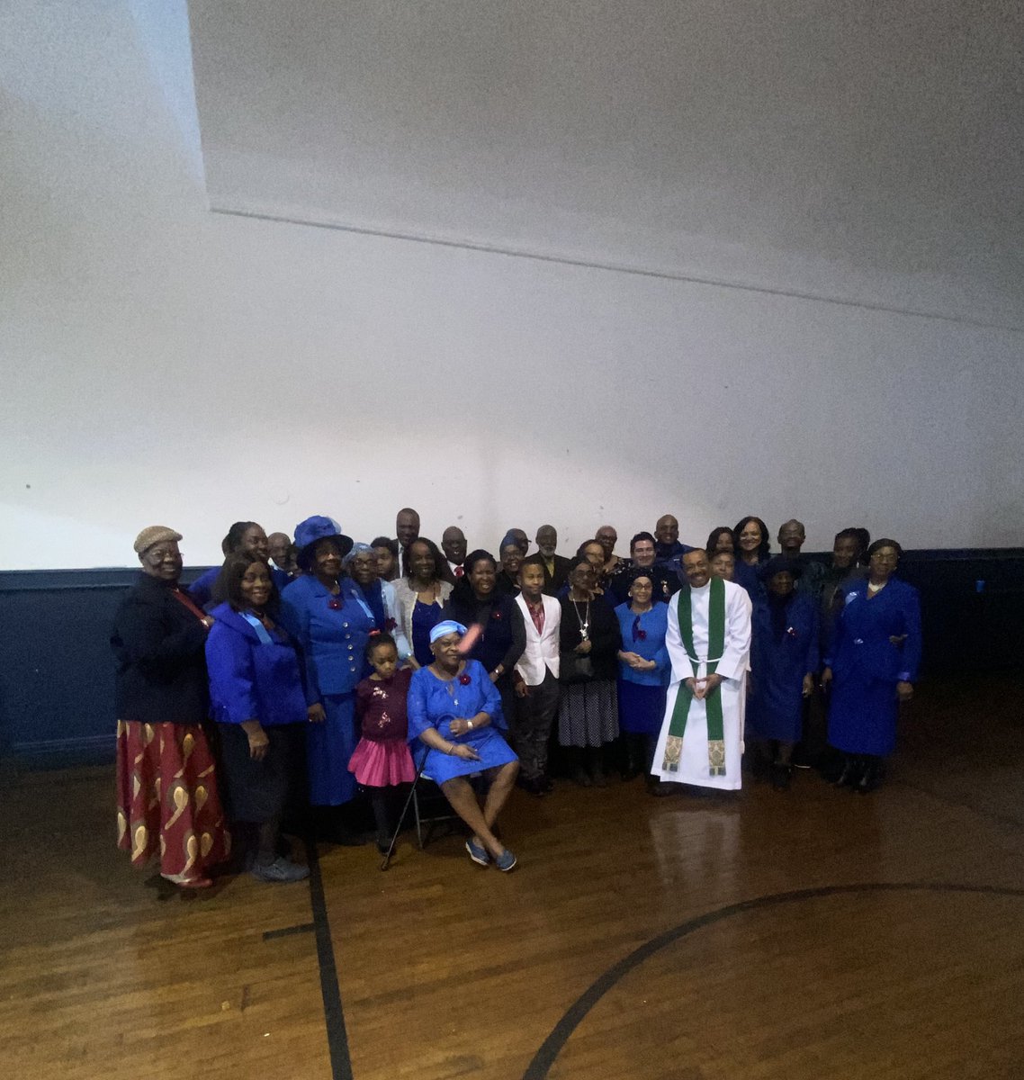 NYPD70Pct's tweet photo. Thank you, Rev. Sheldon Hamblin and members of the St. Paul's Church congregation for welcoming Deputy Inspector Mackie and members of the #70pct for Sunday service.
#SundayChurch https://t.co/MJX08XGwym