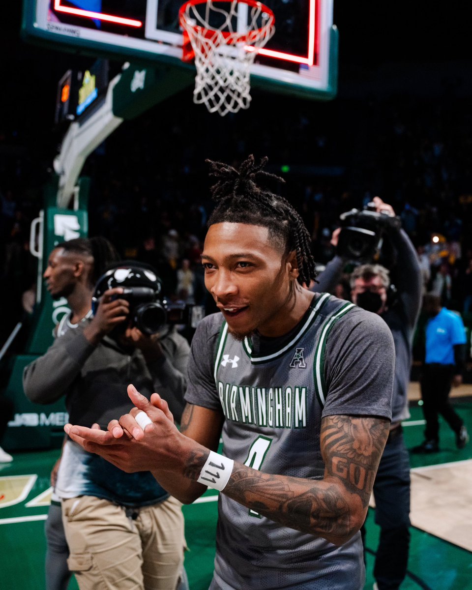 UAB_MBB's tweet photo. Big dubs https://t.co/sDLxCHHQzr